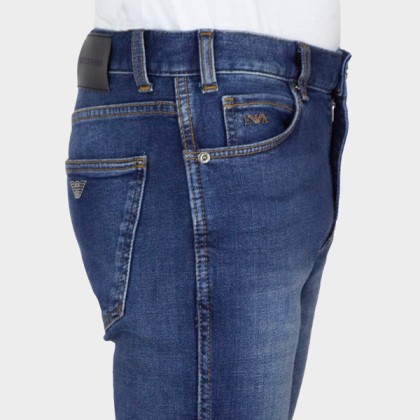 Vaquero Emporio Armani 3R1J16 1D0BZ 0942