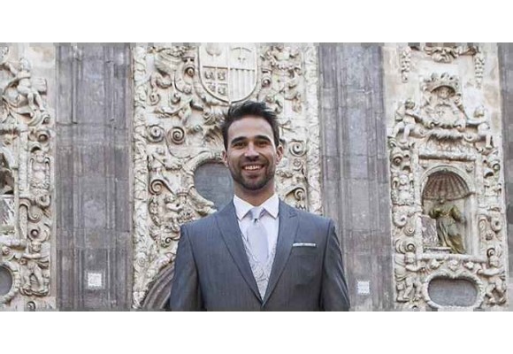 Elige traje de novio para tu boda